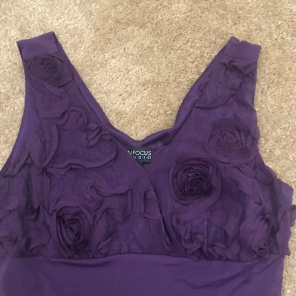 Dress - Picture 3 of 5